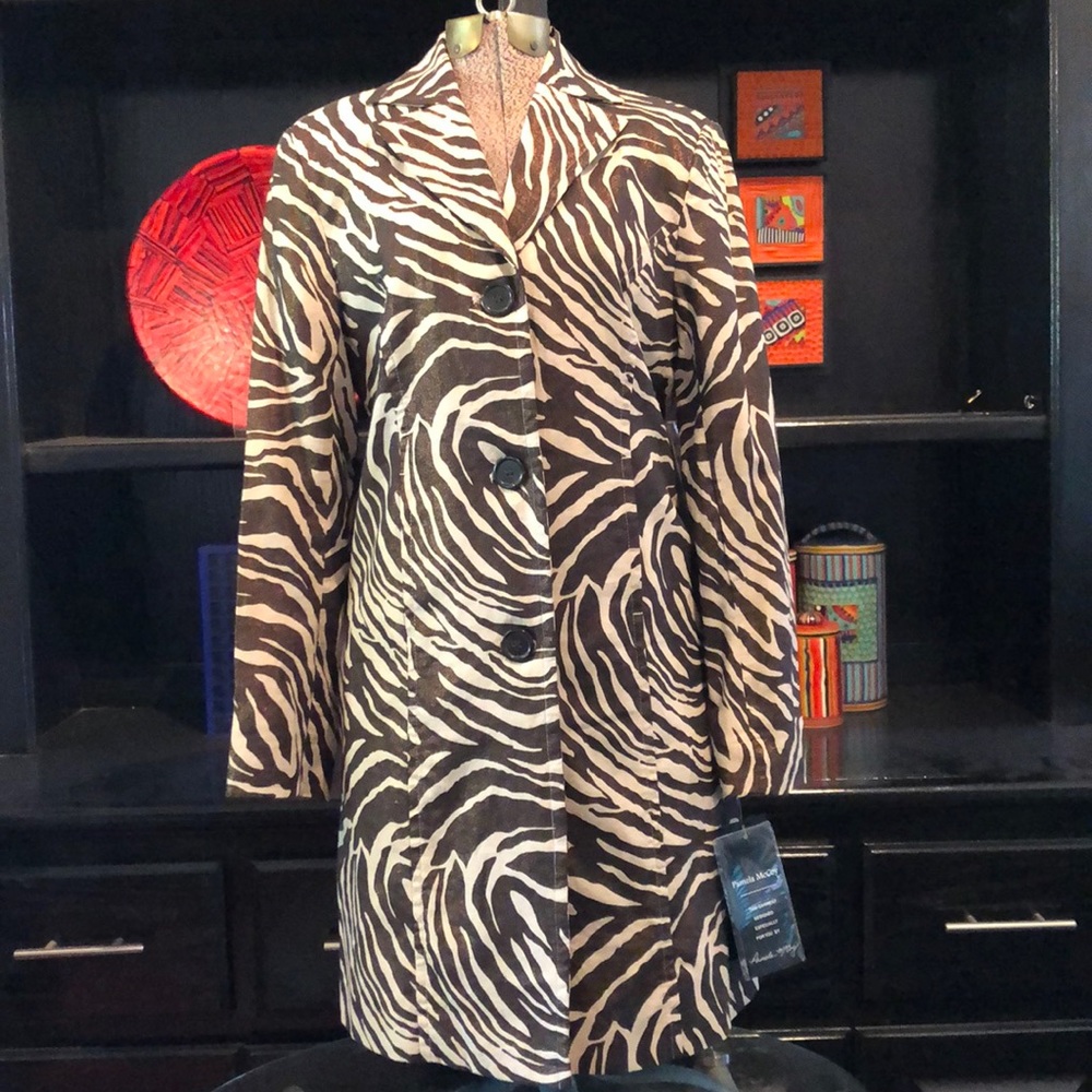 NWT Pamela McCoy Jacket in a Beautiful Bronze and Tan Zebra Pattern